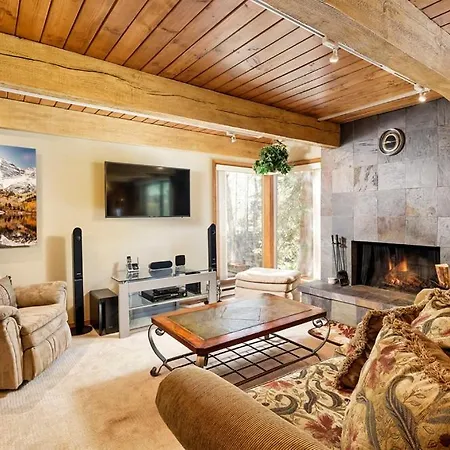 Chateau Eau Claire Unit 17, Serene Condo Overlooking The River With Many Upgrades-3
