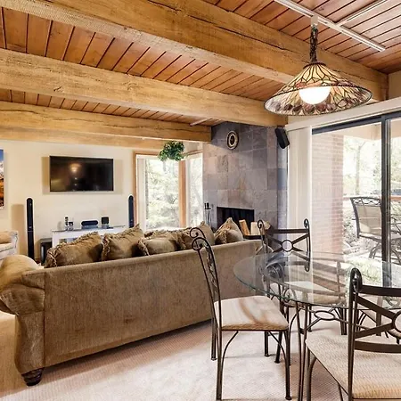 Chateau Eau Claire Unit 17, Serene Condo Overlooking The River With Many Upgrades-2